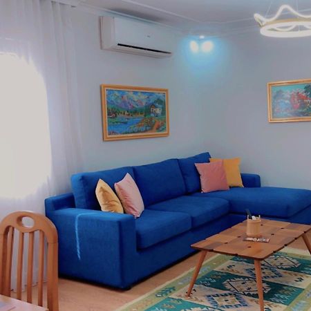 Chestnut Yard Villa Tiran Dış mekan fotoğraf