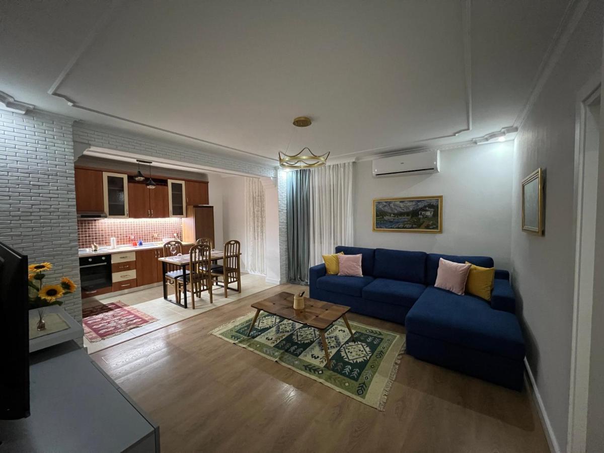 Chestnut Yard Villa Tiran Dış mekan fotoğraf